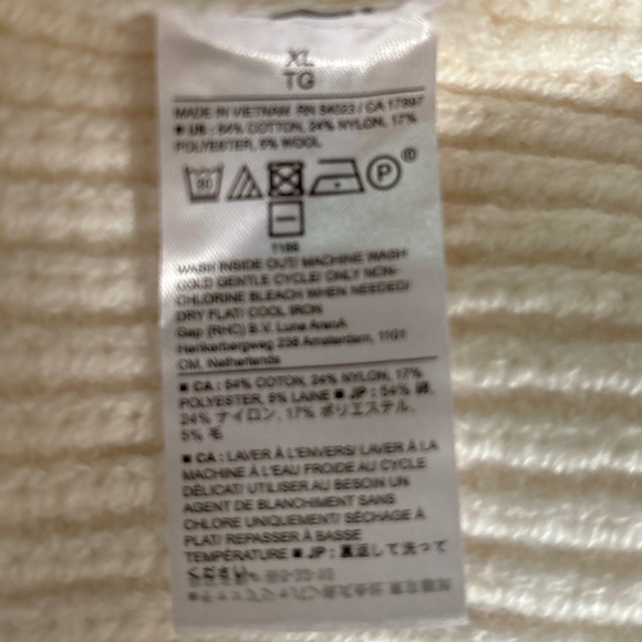 Banana Republic Chunky Mixed Cable Knit Ivory Sweater Size XL. NWT - Picture 6 of 8